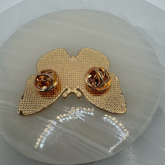 3/$15 Big Butterfly Enamel Pin Brooch - Picture 5 of 5